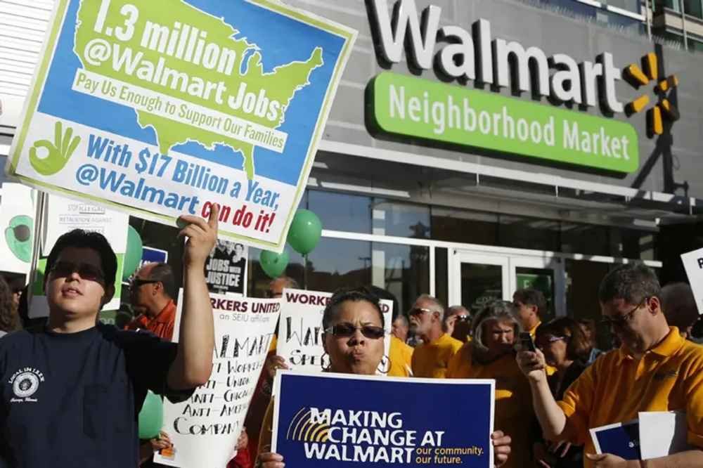 Walmart’s Controversies How It Overcame Obstacles and Achieved Retail Supremacy